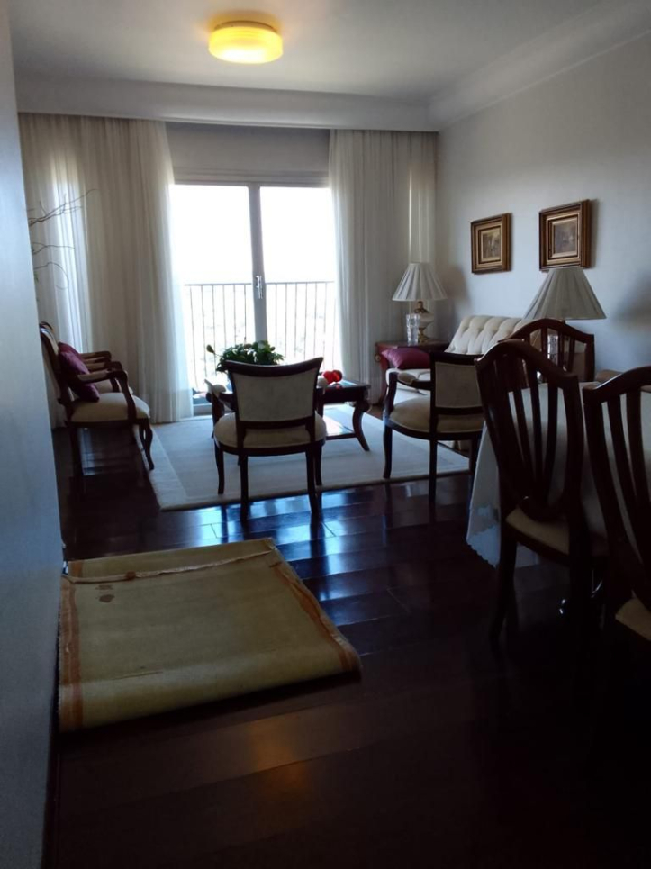 Apartamento à venda com 4 quartos, 170m² - Foto 2