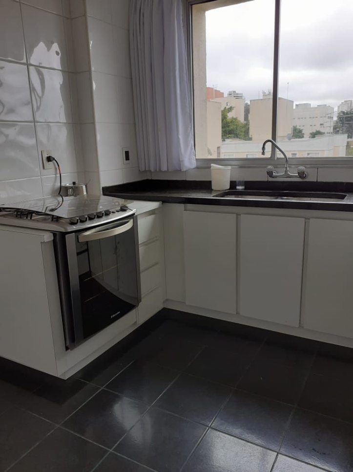 Apartamento à venda com 4 quartos, 170m² - Foto 17