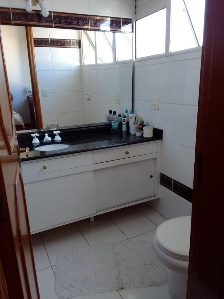 Apartamento à venda com 4 quartos, 170m² - Foto 27