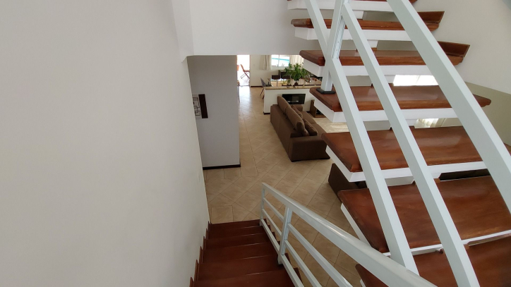 Sobrado à venda com 6 quartos, 420m² - Foto 59