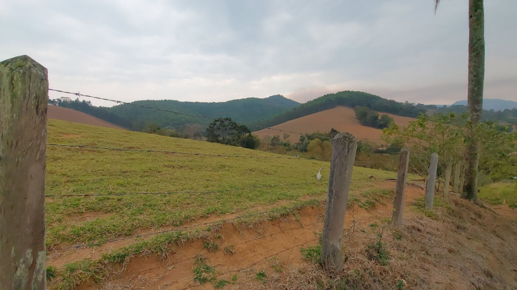 Fazenda à venda com 1 quarto, 100m² - Foto 12