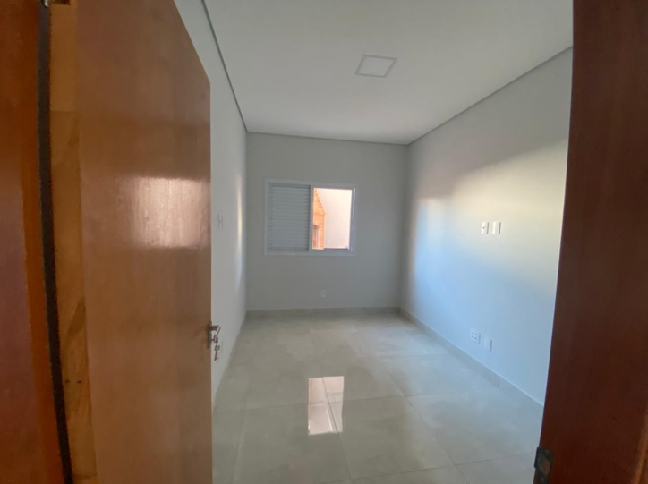 Casa à venda com 3 quartos, 111m² - Foto 5