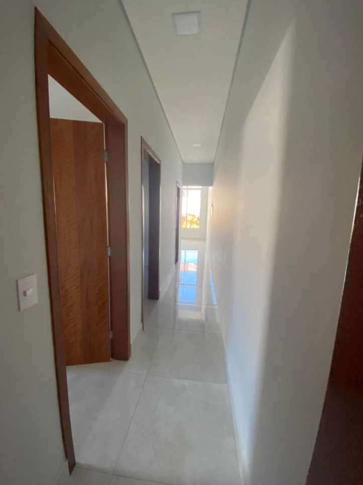 Casa à venda com 3 quartos, 111m² - Foto 10