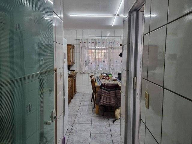 Casa à venda com 2 quartos, 150m² - Foto 17