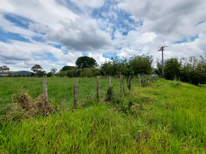 Terreno à venda, 60000m² - Foto 1