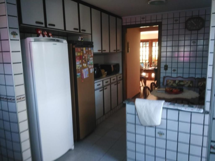 Sobrado à venda com 4 quartos, 350m² - Foto 14