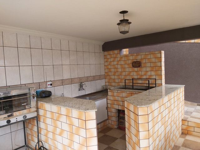 Casa à venda com 4 quartos, 450m² - Foto 8