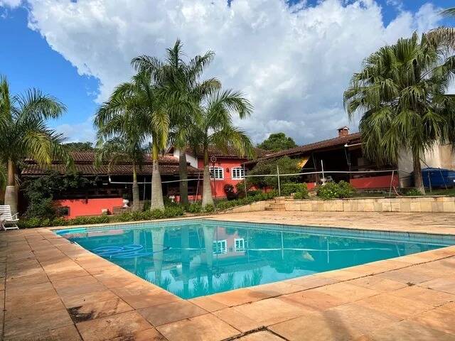 Fazenda à venda com 4 quartos, 5664m² - Foto 1