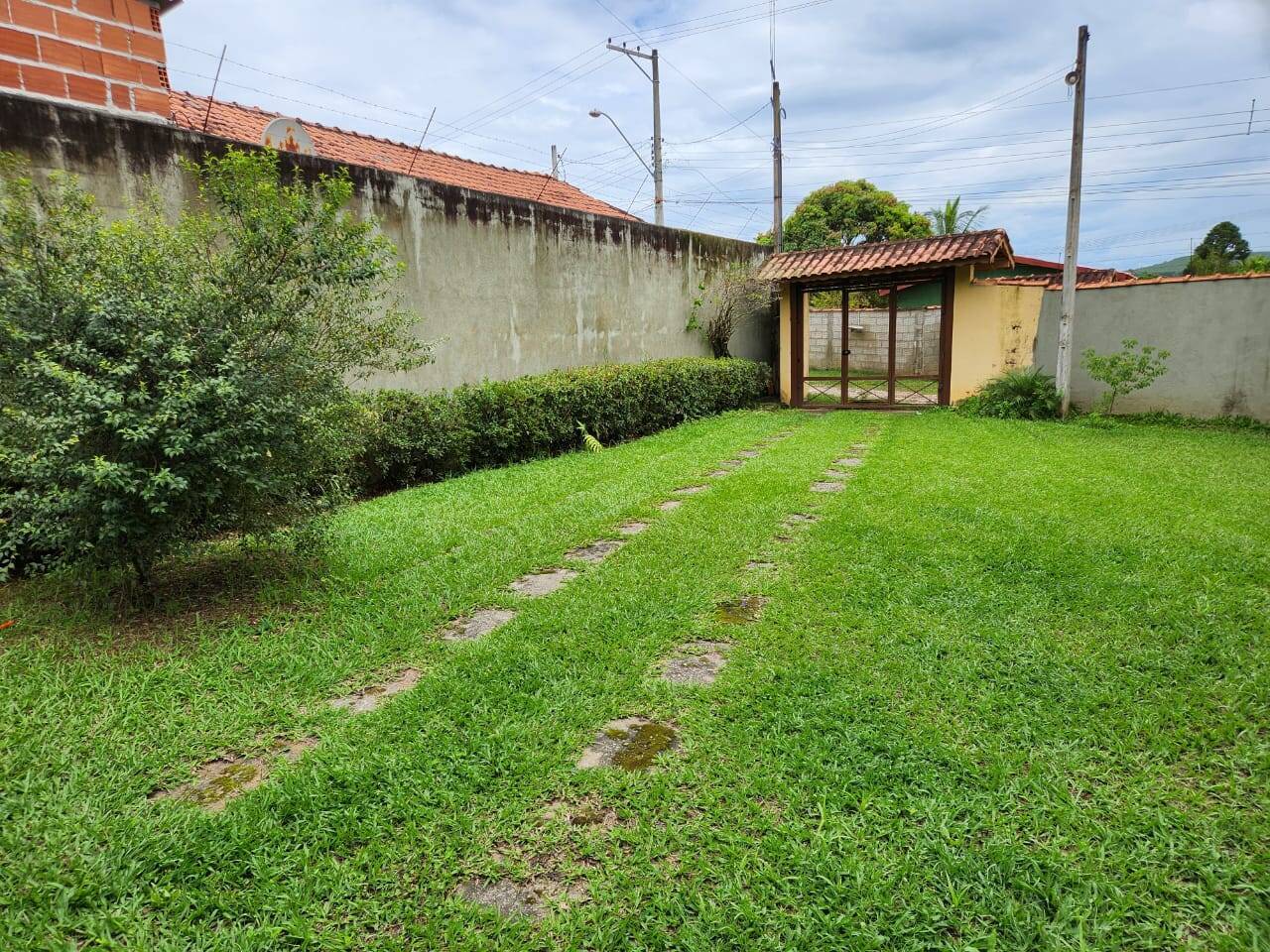 Fazenda à venda com 3 quartos, 219m² - Foto 3