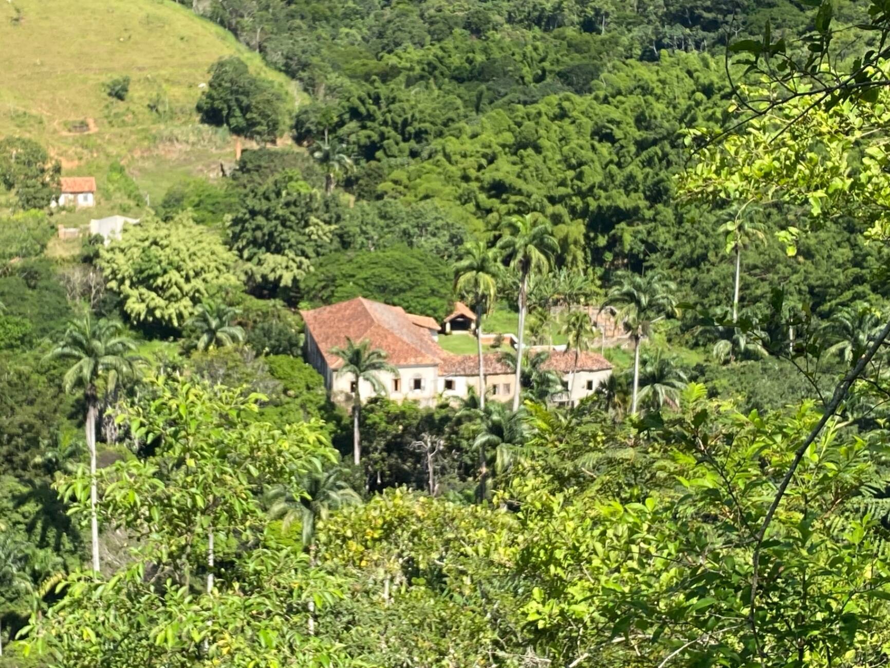 Fazenda à venda com 10 quartos, 785m² - Foto 4