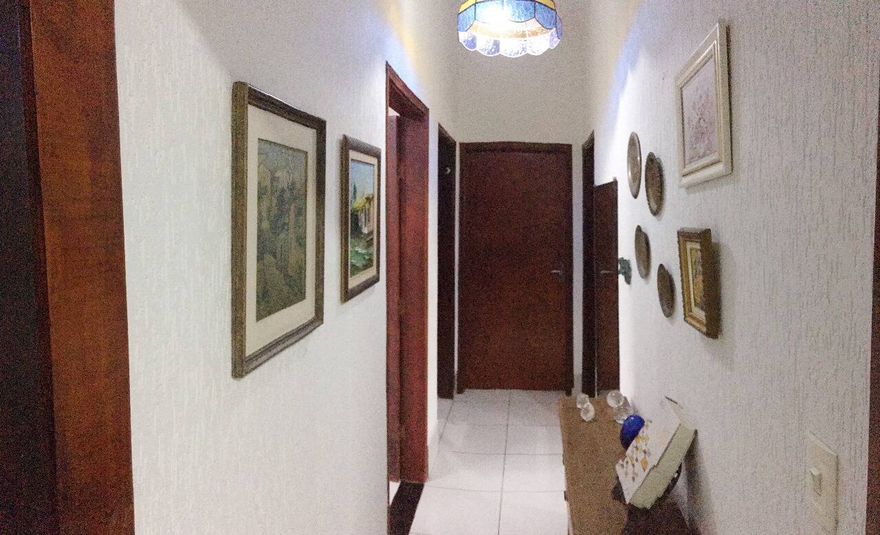 Casa à venda com 3 quartos, 180m² - Foto 5