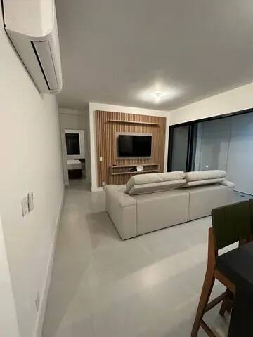 Apartamento à venda com 2 quartos, 85m² - Foto 11