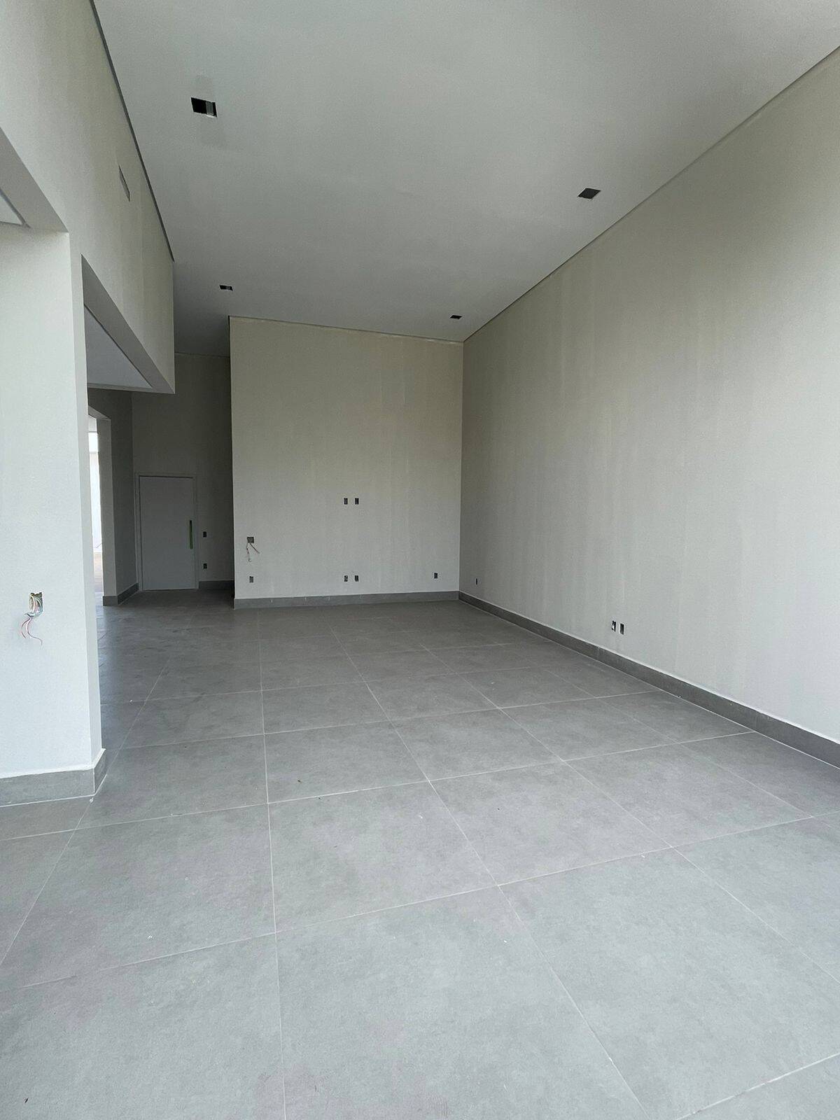 Casa à venda com 4 quartos, 230m² - Foto 9