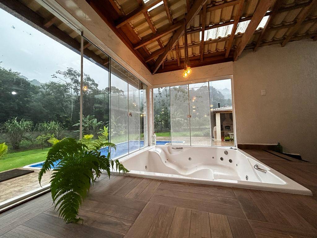 Fazenda à venda com 4 quartos, 300m² - Foto 3