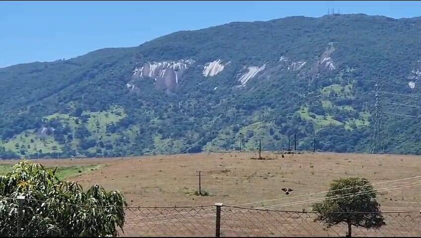 Fazenda à venda com 4 quartos, 272m² - Foto 153