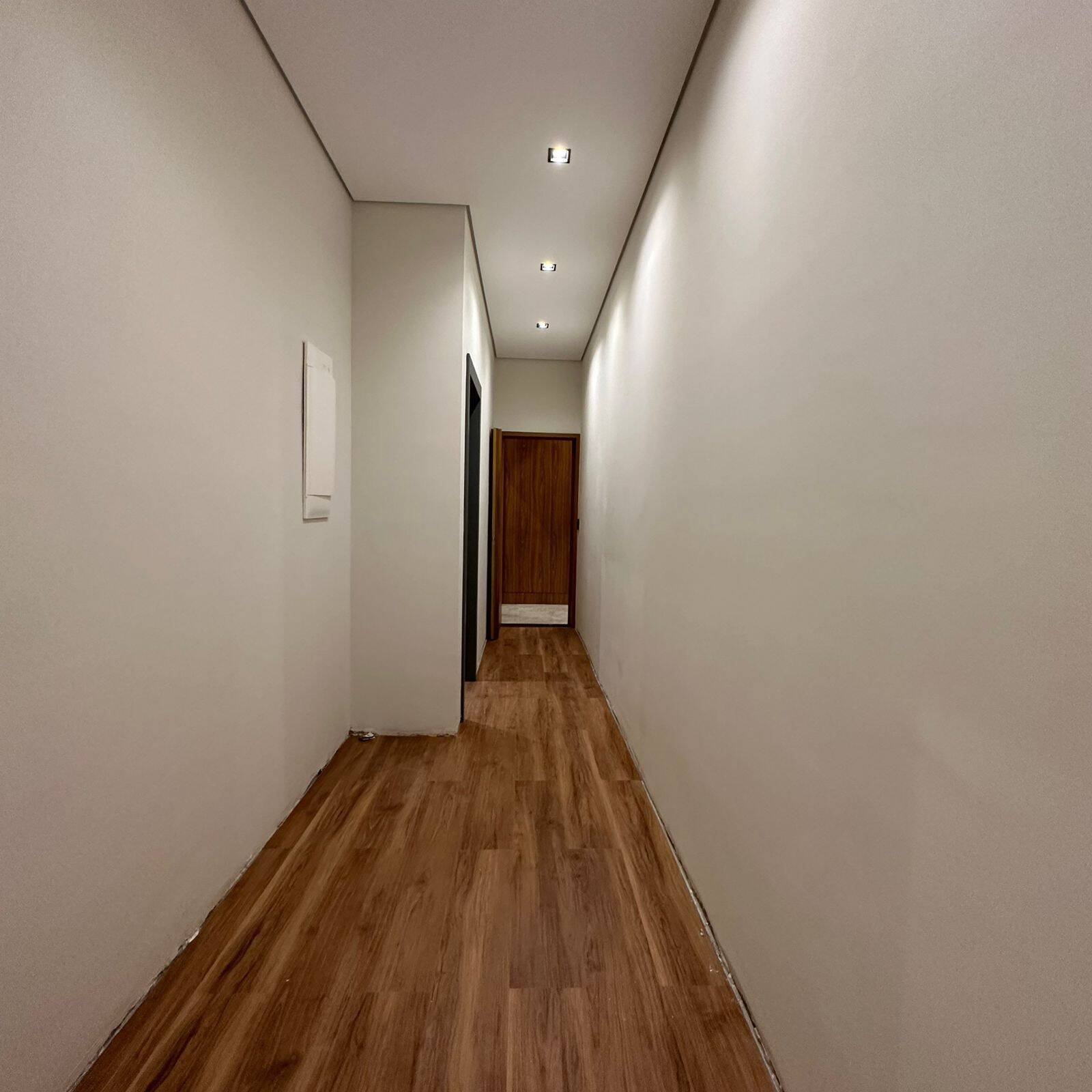 Casa à venda com 3 quartos, 197m² - Foto 7