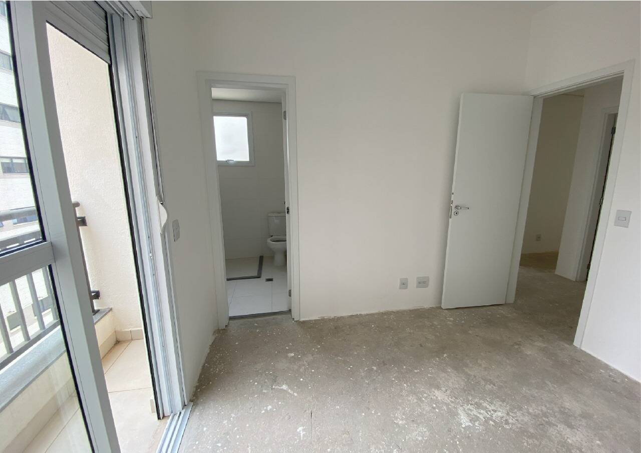 Apartamento à venda com 4 quartos, 160m² - Foto 3