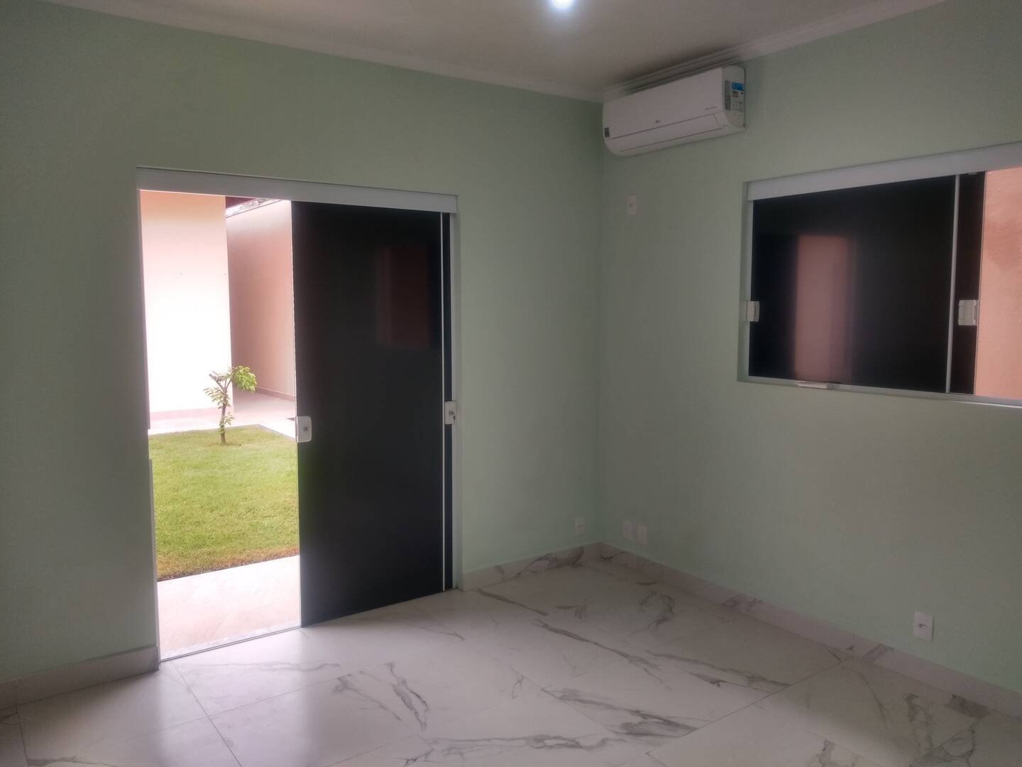 Casa à venda com 3 quartos, 204m² - Foto 32