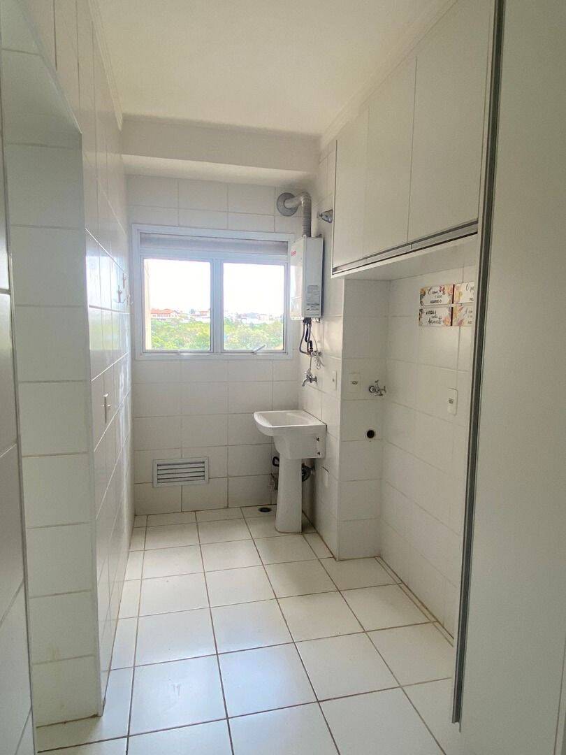 Apartamento à venda com 3 quartos, 111m² - Foto 7