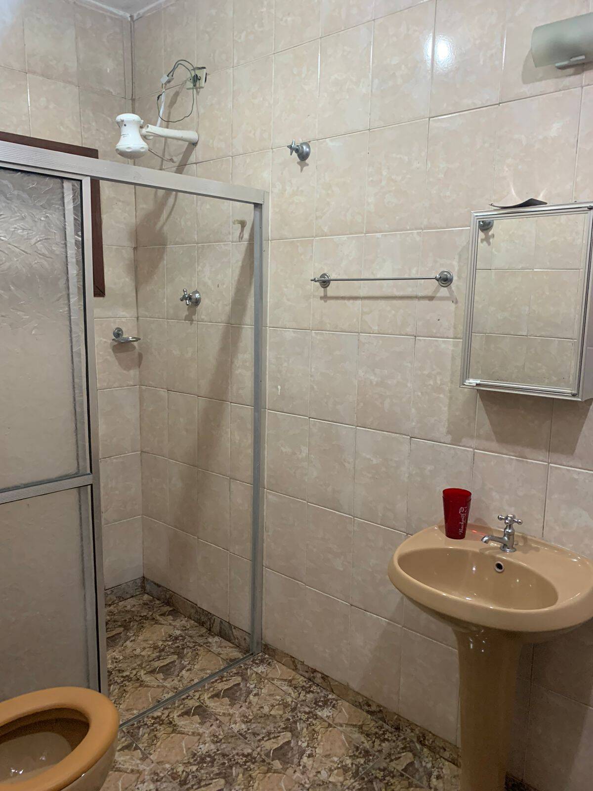 Casa à venda com 8 quartos, 450m² - Foto 17