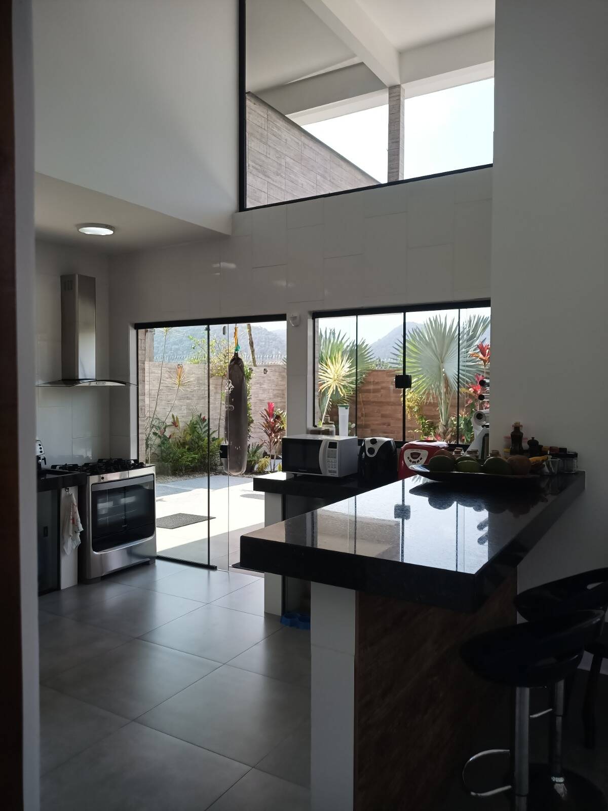 Casa à venda com 4 quartos, 360m² - Foto 10