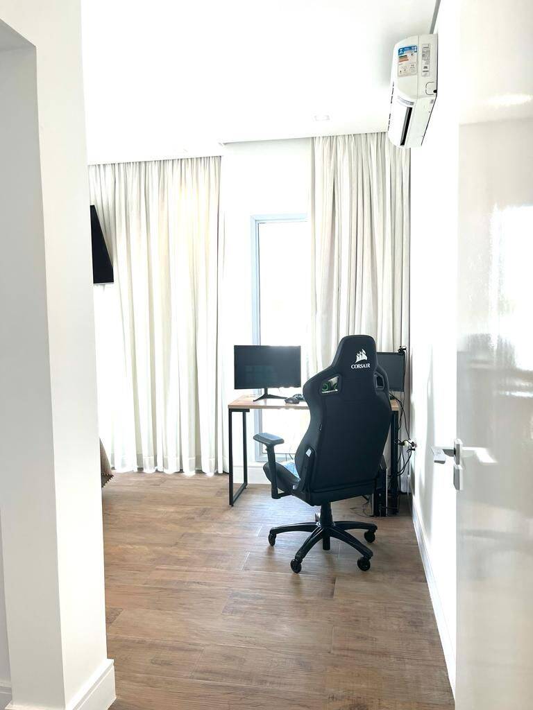 Casa à venda com 3 quartos, 242m² - Foto 11