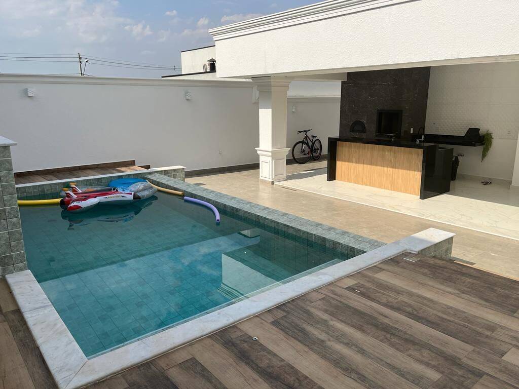 Casa à venda com 3 quartos, 242m² - Foto 27