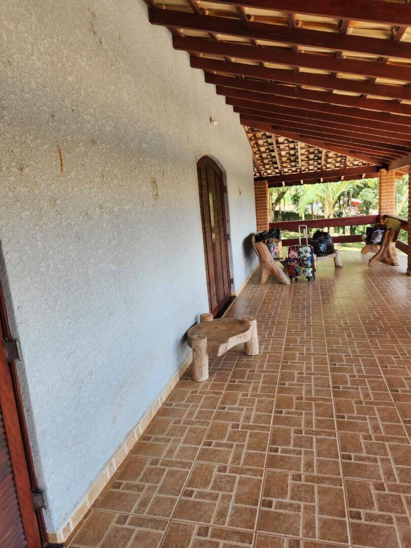 Fazenda à venda com 3 quartos, 613m² - Foto 14