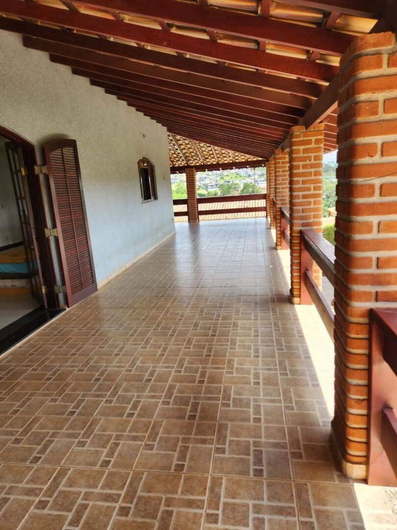 Fazenda à venda com 3 quartos, 613m² - Foto 18