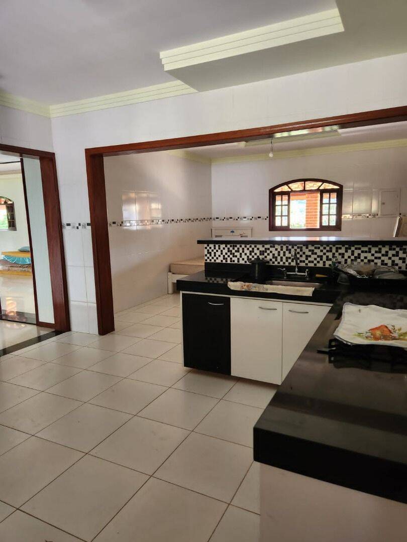 Fazenda à venda com 3 quartos, 613m² - Foto 34