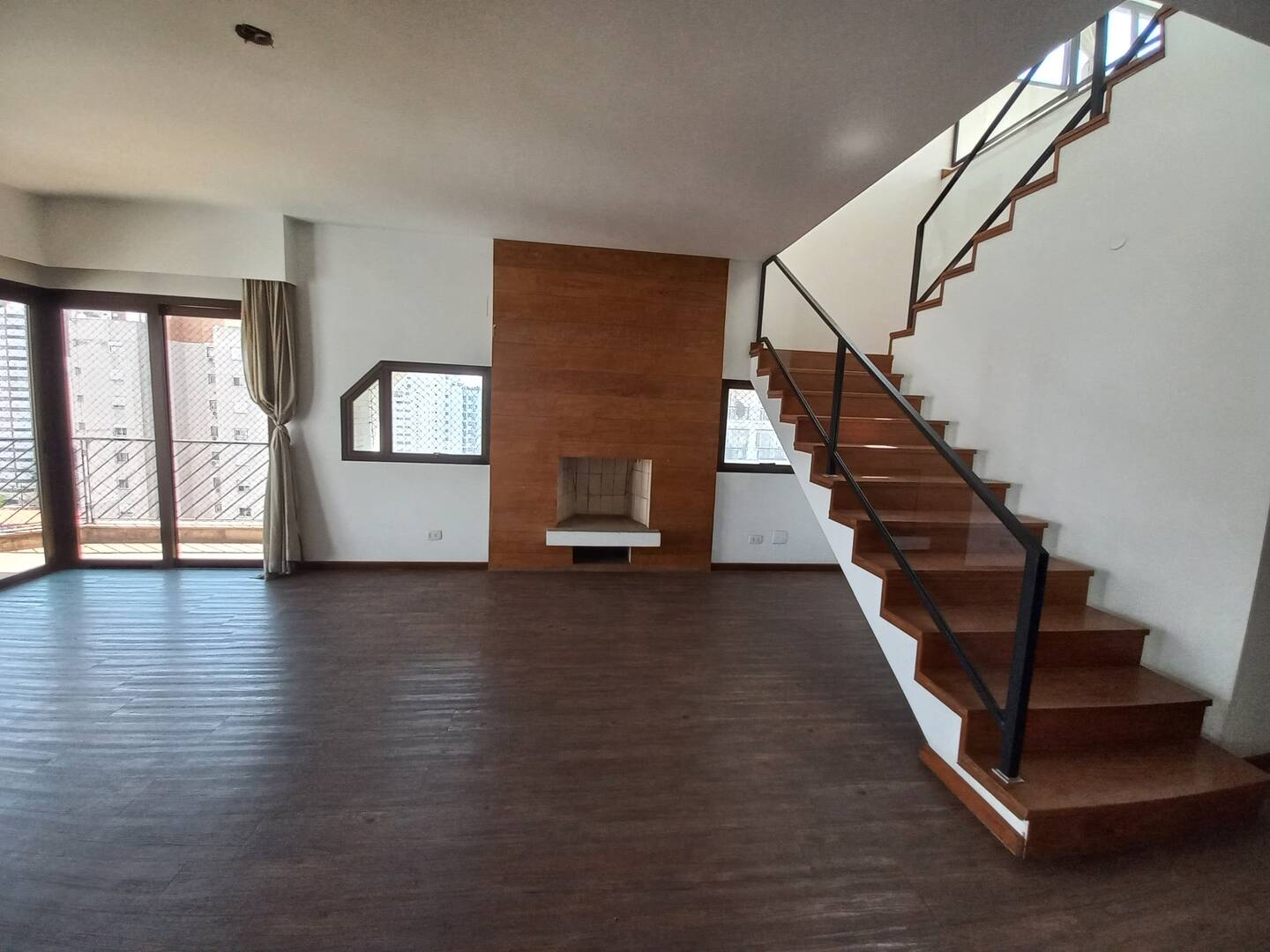 Cobertura à venda com 3 quartos, 454m² - Foto 1