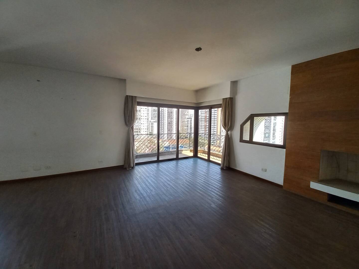 Cobertura à venda com 3 quartos, 454m² - Foto 2