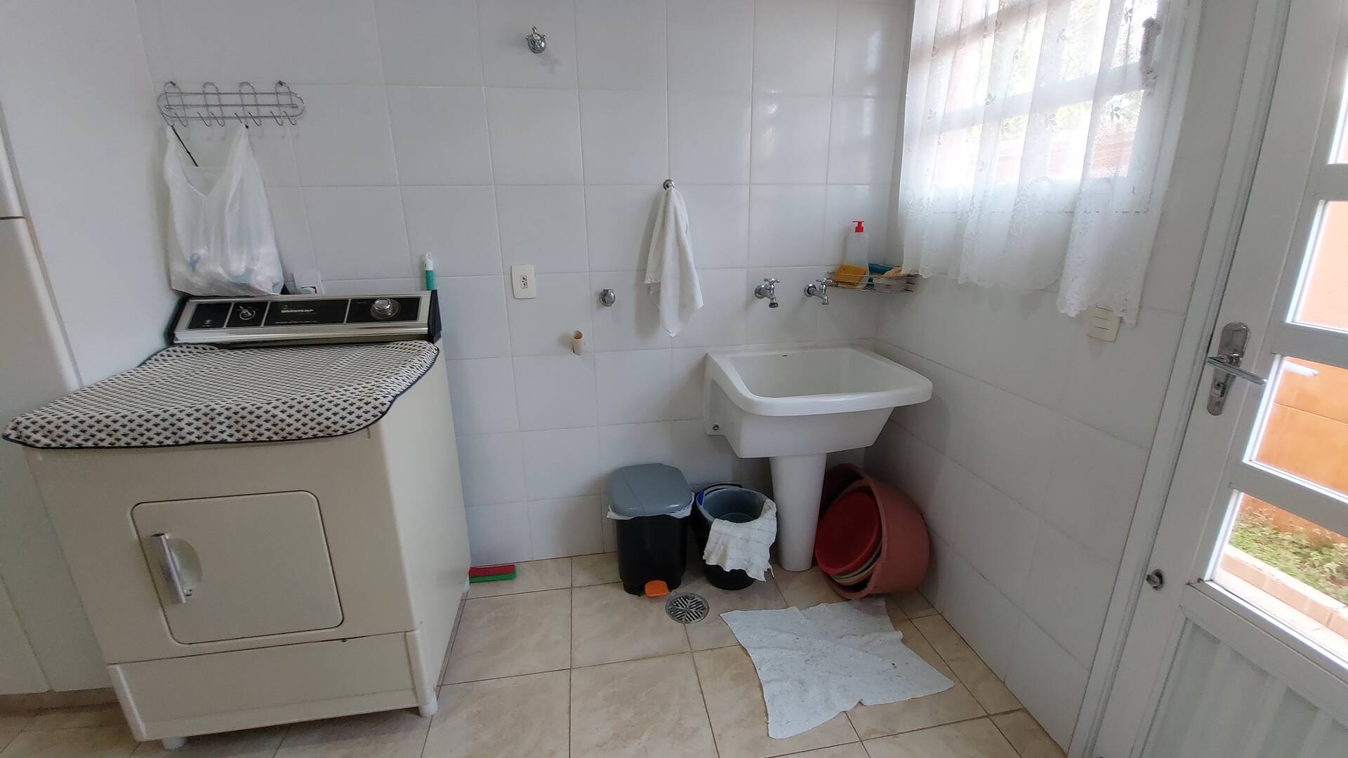 Sobrado à venda com 6 quartos, 420m² - Foto 12