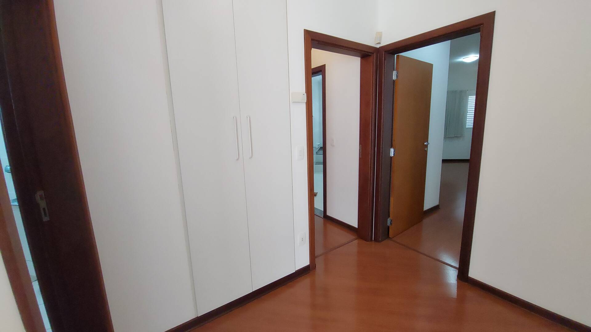 Sobrado à venda com 6 quartos, 420m² - Foto 42