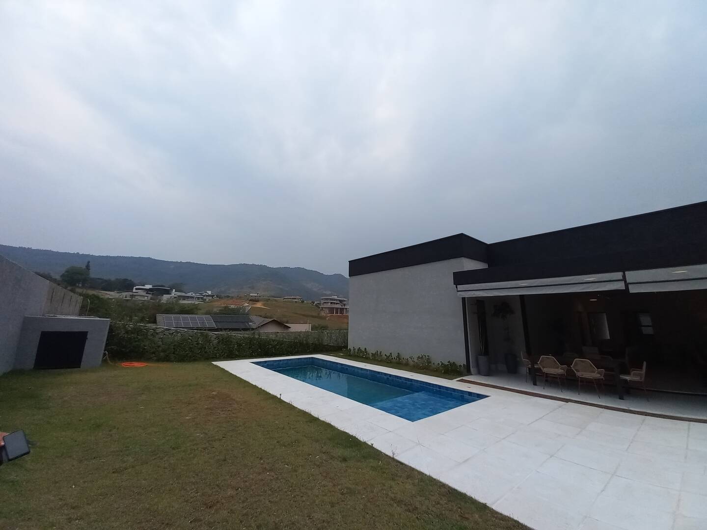 Casa à venda e aluguel com 4 quartos, 390m² - Foto 27