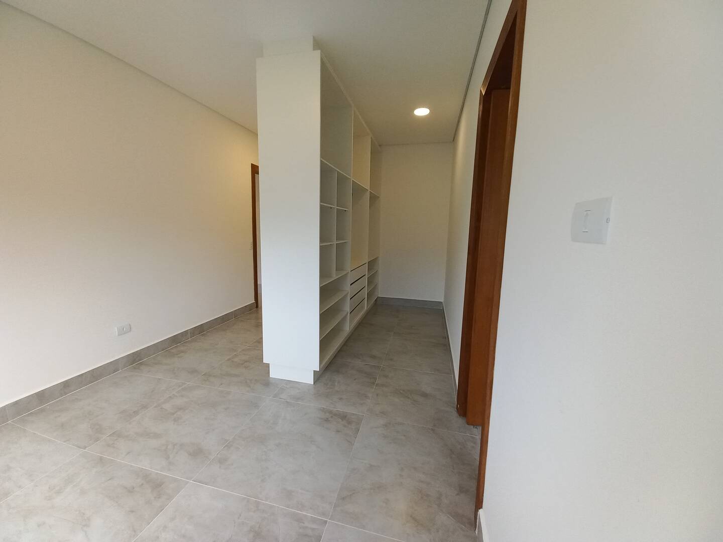 Casa à venda e aluguel com 4 quartos, 390m² - Foto 68