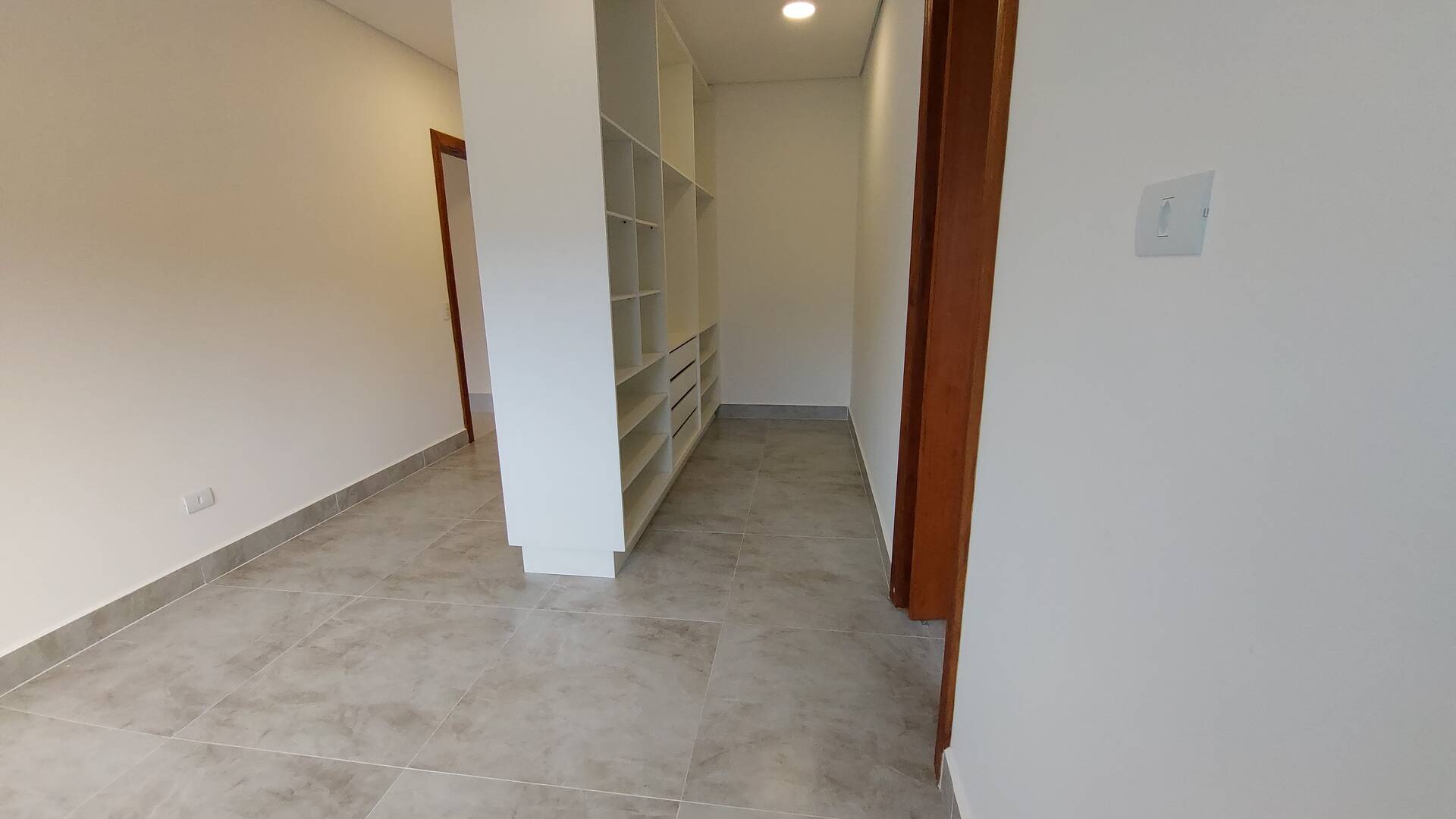 Casa à venda e aluguel com 4 quartos, 390m² - Foto 92