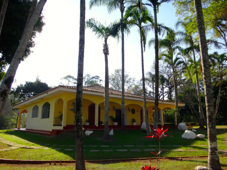 Fazenda à venda com 5 quartos, 3000m² - Foto 1