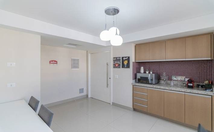 Apartamento para alugar com 4 quartos, 200m² - Foto 5