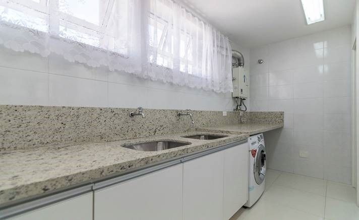 Apartamento para alugar com 4 quartos, 200m² - Foto 36