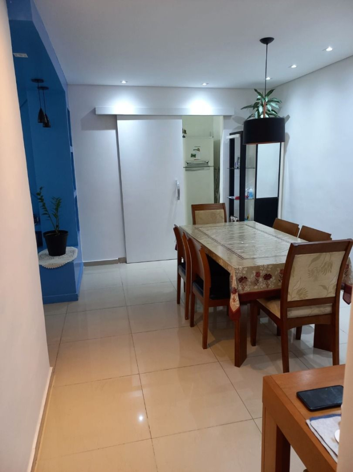 Apartamento à venda com 2 quartos, 79m² - Foto 9