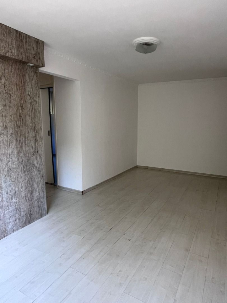 Apartamento à venda com 2 quartos, 51m² - Foto 2