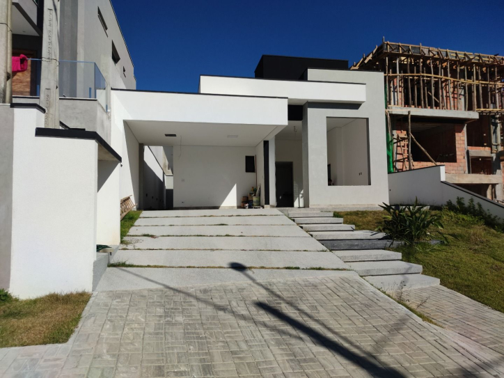 Casa de Condomínio à venda com 3 quartos, 150m² - Foto 1