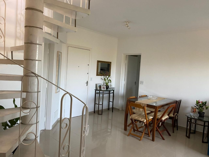 Apartamento à venda com 3 quartos, 154m² - Foto 3