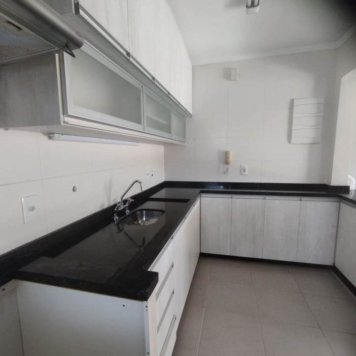 Apartamento à venda com 3 quartos, 67m² - Foto 10