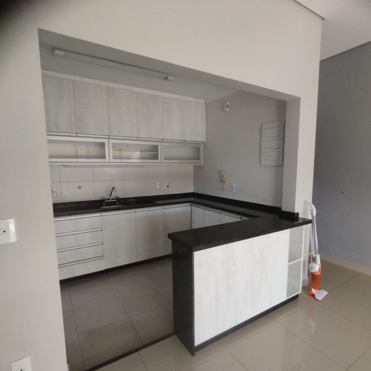 Apartamento à venda com 3 quartos, 67m² - Foto 13