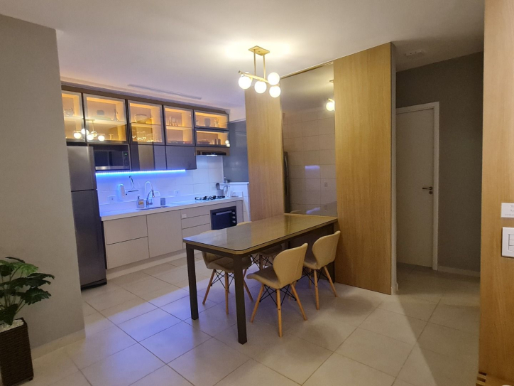 Apartamento à venda com 2 quartos, 77m² - Foto 7