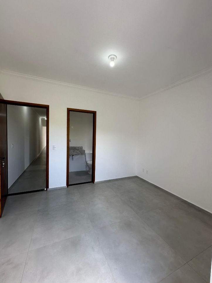 Casa à venda com 3 quartos, 90m² - Foto 17