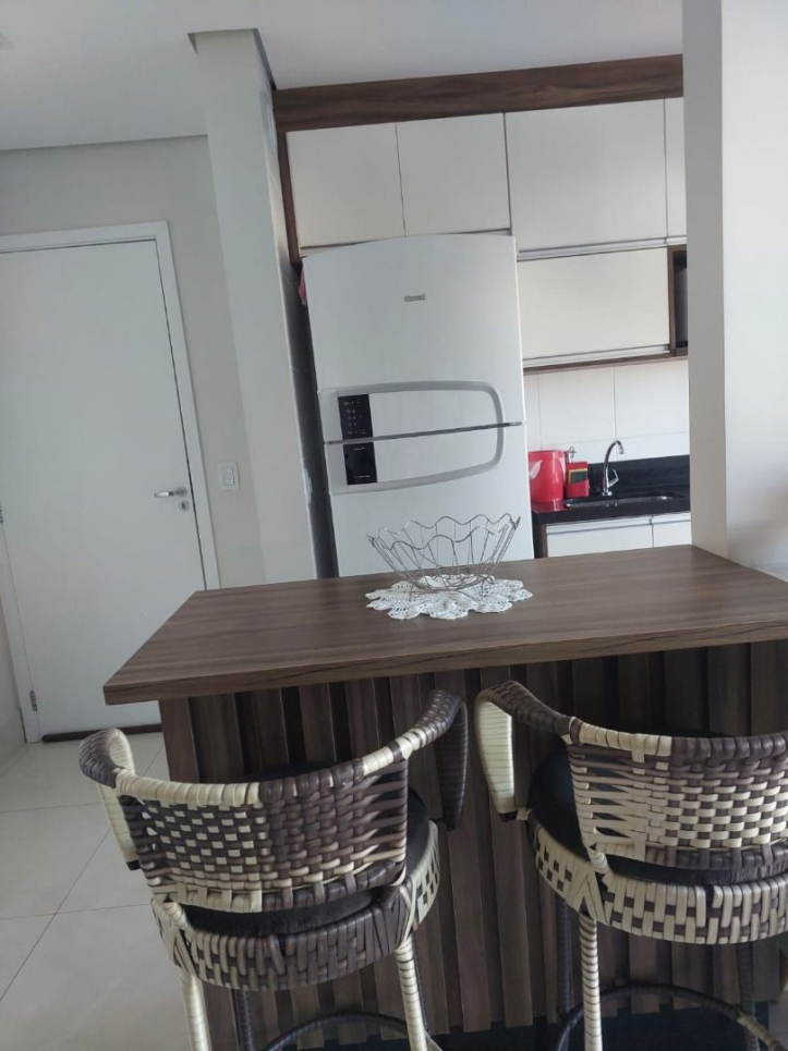 Apartamento à venda com 2 quartos, 74m² - Foto 18