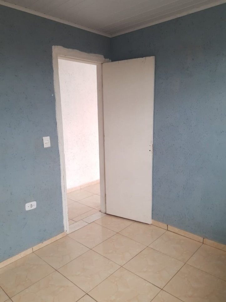 Casa à venda com 2 quartos, 350m² - Foto 18